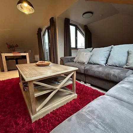 Apartment Race & Stavelot